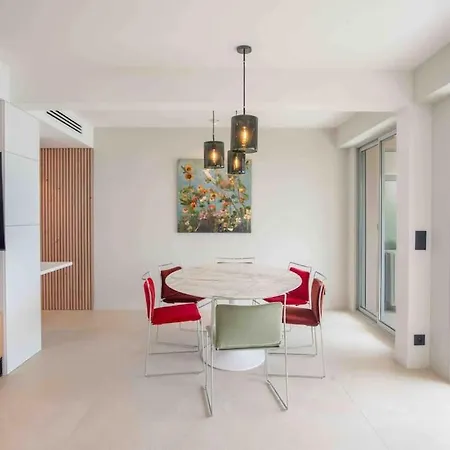Elegant With Stunning View * Βιλφράνς-συρ-Μερ